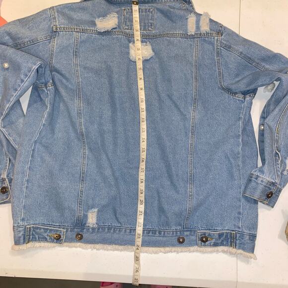 The Style Between Us distressed denim jacket L - Picture 10 of 14